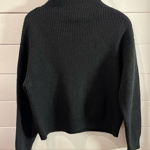 🖤 Black Merino Wool Blend Sweater – Estimated Size M/L - Picture 5 of 8
